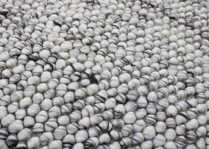 Pebbles, Hand Woven 80% Wool, 20% Cotton Rug - Light Grey / Ivory Rug