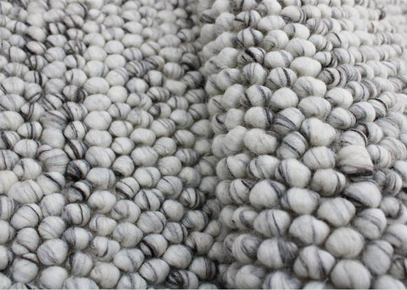 Pebbles, Hand Woven 80% Wool, 20% Cotton Rug - Light Grey / Ivory Rug