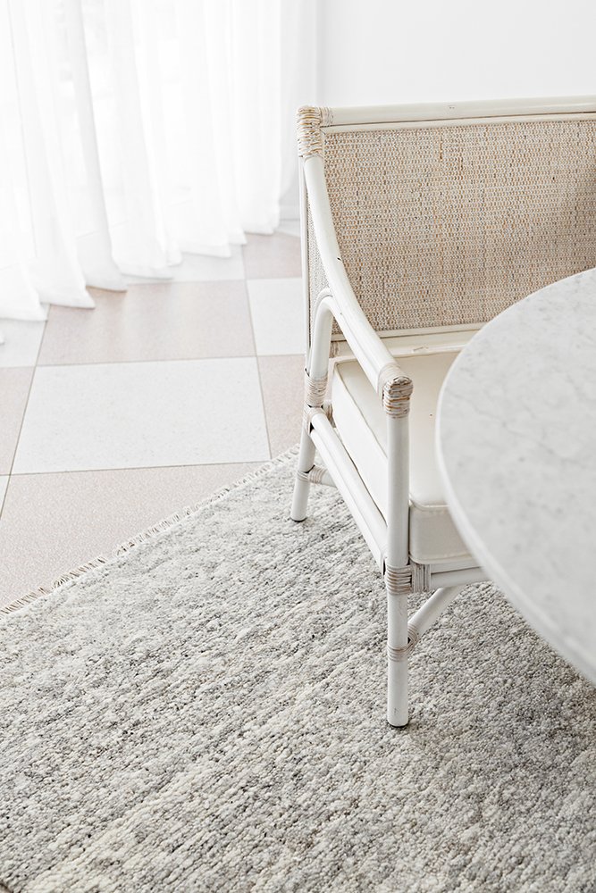 DARREN PALMER TRAVERTINE SILVER - Luxurious Rugs