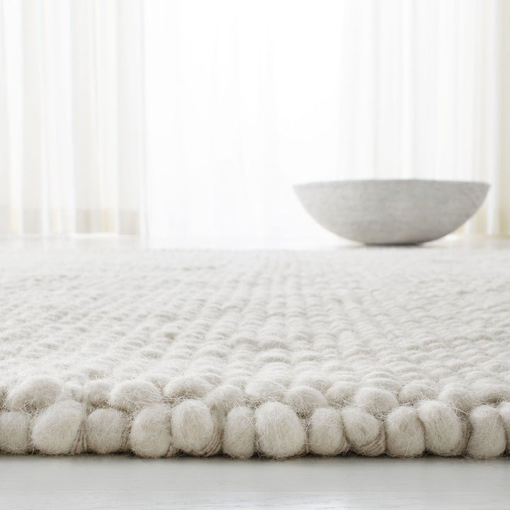 Pebbles White Hand Woven Wool and Cotton Blend Rug