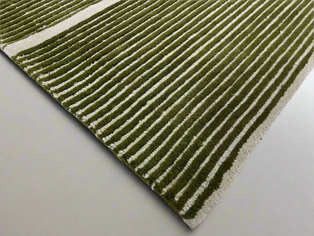 ARIA Viper Modern Rug 100% Wool Green Hand Tufted Rug