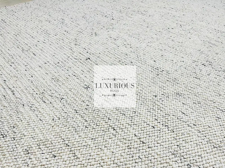 Pebbles Cherry Ice Ivory white Grey Hand-Woven wool Rug