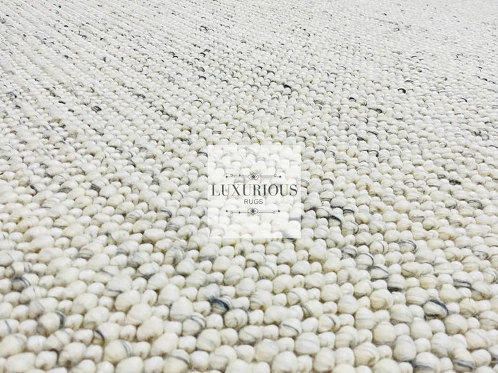 Pebbles Cherry Ice Ivory white Grey Hand-Woven wool Rug