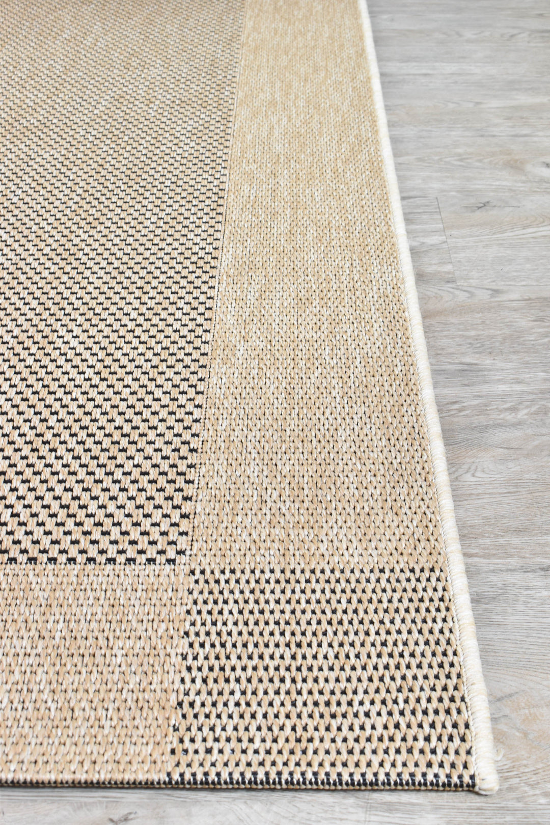 Outdoor Sisal Sand Black Rug 3900-820