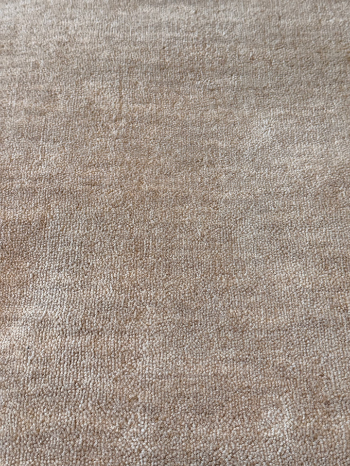 Veloura Haven Natural Color Handloom Knotted Rug 100% Pure Wool