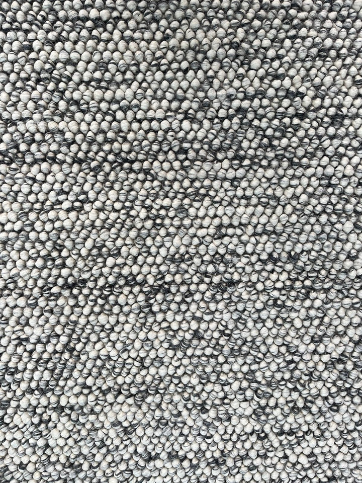 Pebbles, Hand Woven 80% Wool, 20% Cotton Rug - Light Grey / Ivory Rug  - Luxurious Rugs