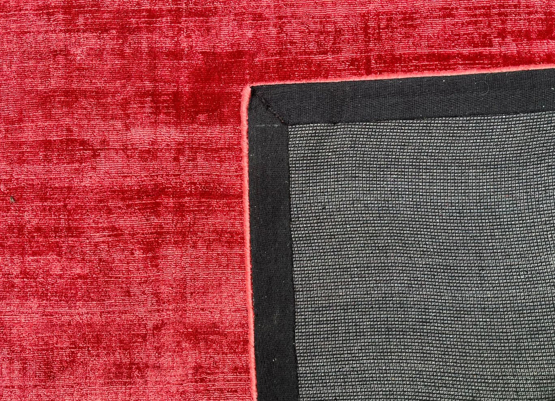 Maharaja Red Hand Woven Floor Rug