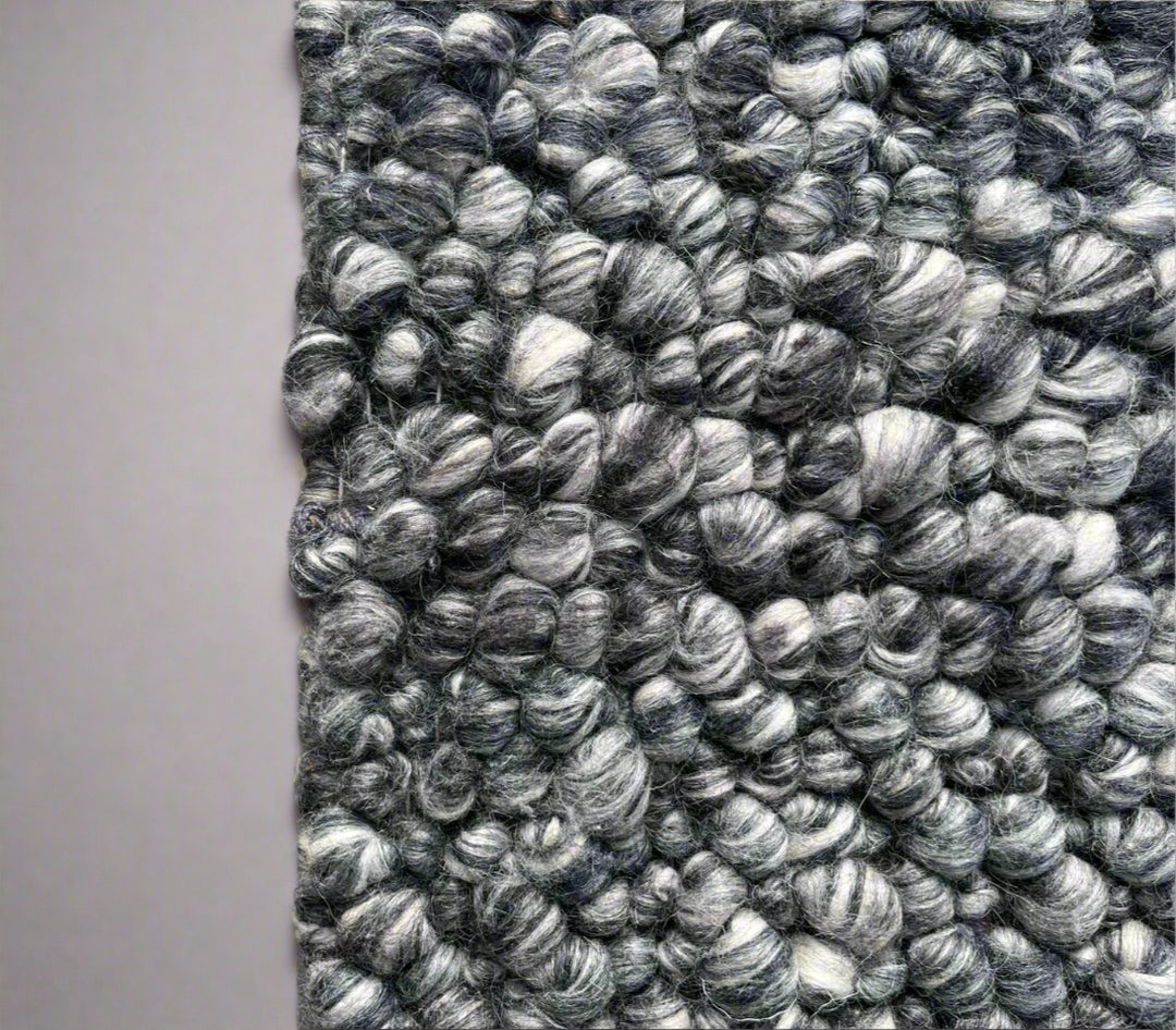Fish Eye - Steel Multi Pure Wool with Minimal Shedding for a Timeless Touch