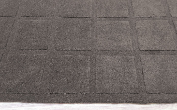 Forma Modern Rug 100% Wool Grey Color Hand Tufted Rug