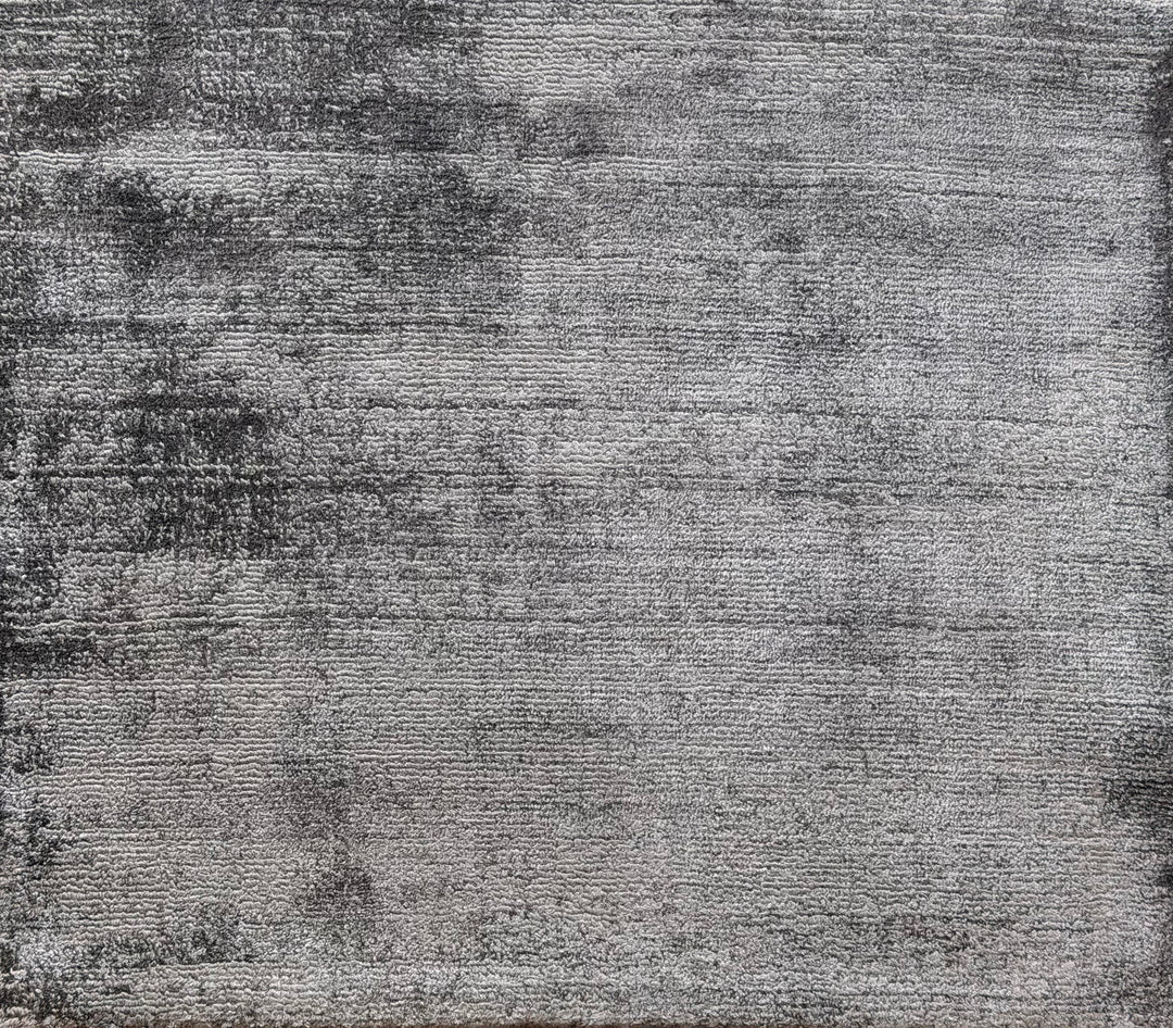 Amora Blade Charcoal Handloom Rug – 100% Viscose