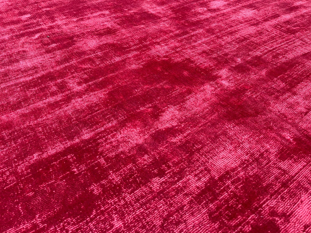 Maharaja Red Hand Woven Floor Rug
