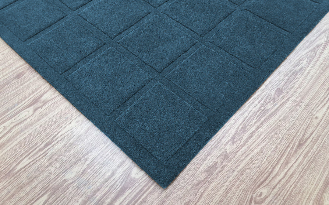 Forma Modern Rug 100% Wool Blue Color Hand Tufted Rug