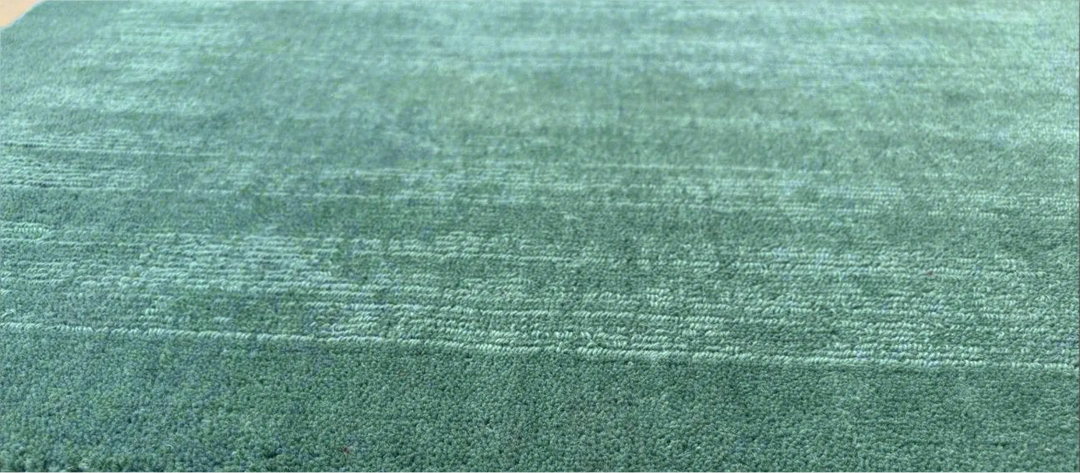 Crimson Bloom Emerald Green 100% New Zealand wool Rug