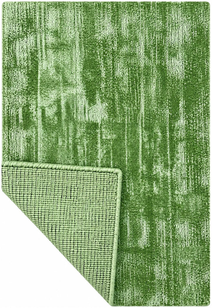 Amora Blade Green Handloom Rug – 100% Viscose