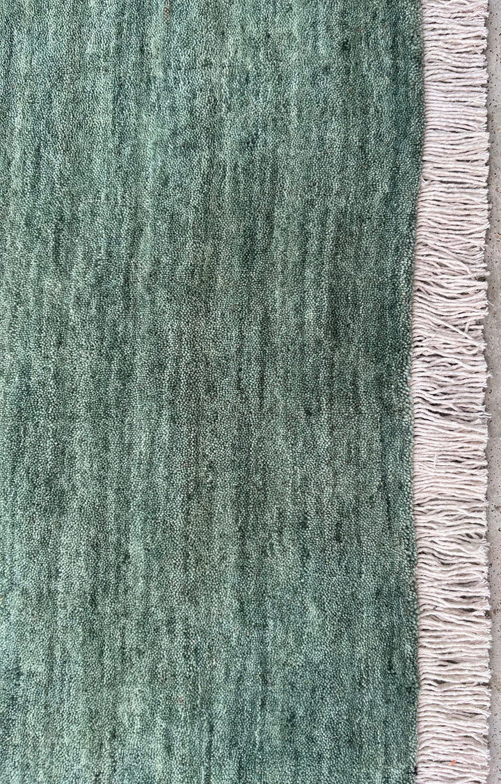 Dazzle Green Color Handloom Knotted Rug 100% Pure Wool
