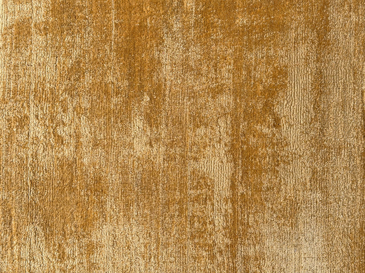 Amora Blade Gold Handloom Rug – 100% Viscose