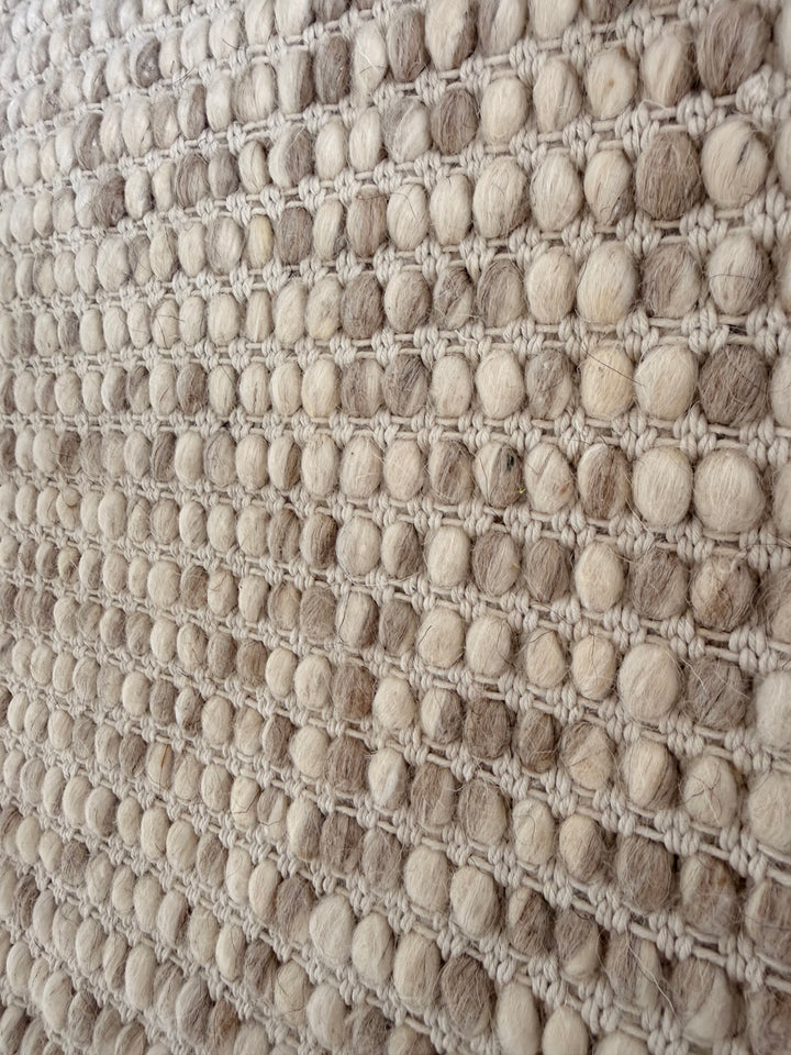 Skandi Knot Linen Wool rug