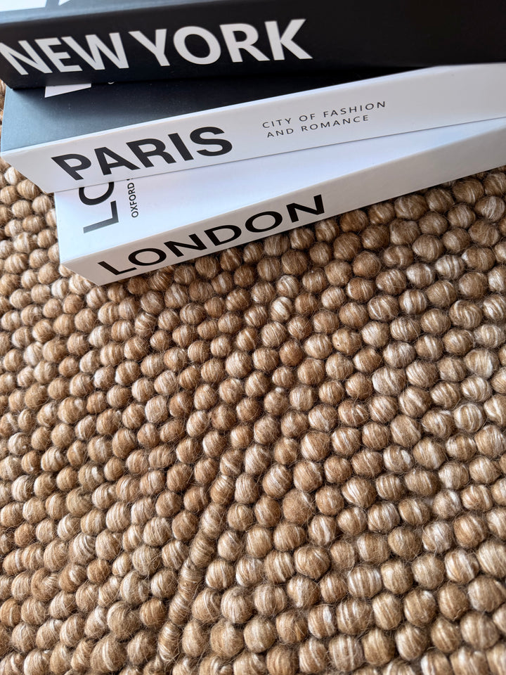 Pebbles Chocolate Brown and Ivory Color Hand-Woven Wool Rug