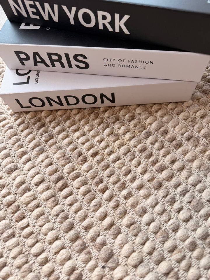 Skandi Knot Light Brown Color Chunky Wool rug