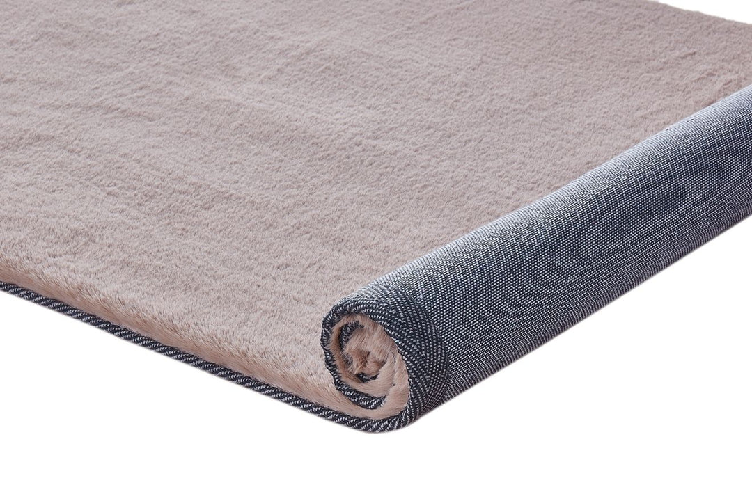 PONY RECTANGLE - KOALA - LUXURIOUS RUGS