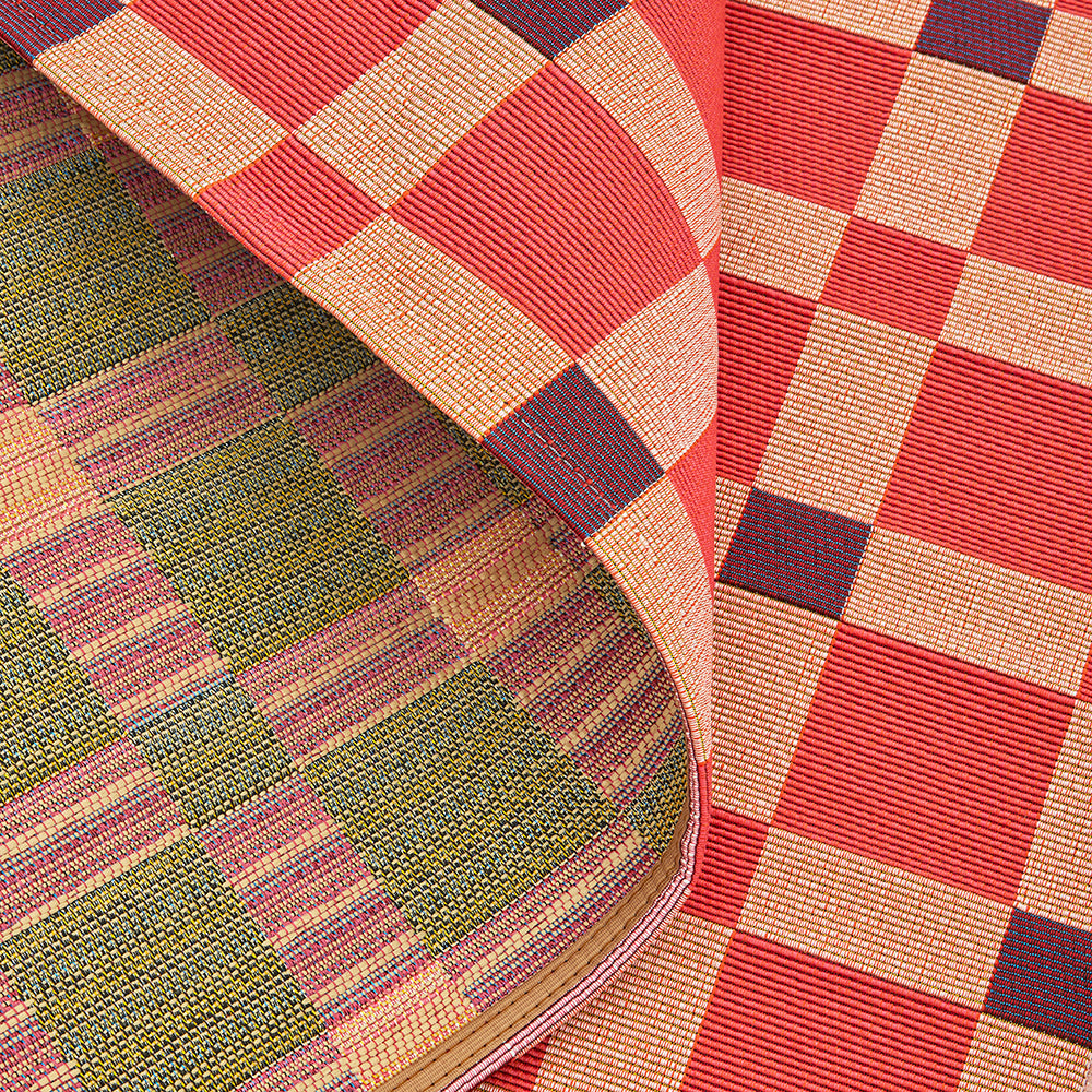 Vista Tito Pink Rug