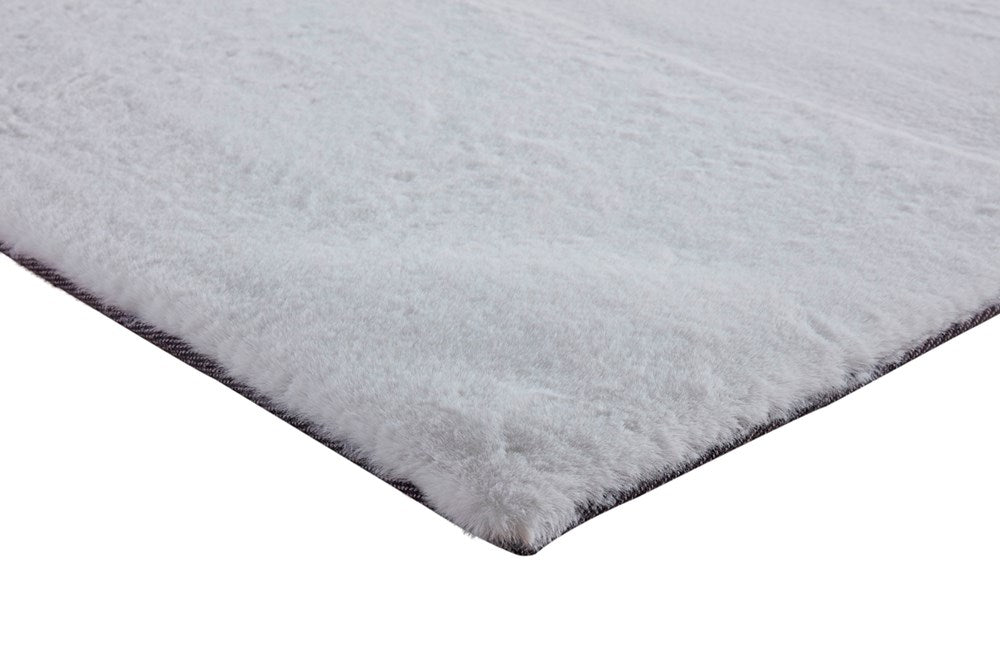 PONY RECTANGLE - WHITE - LUXURIOUS RUGS