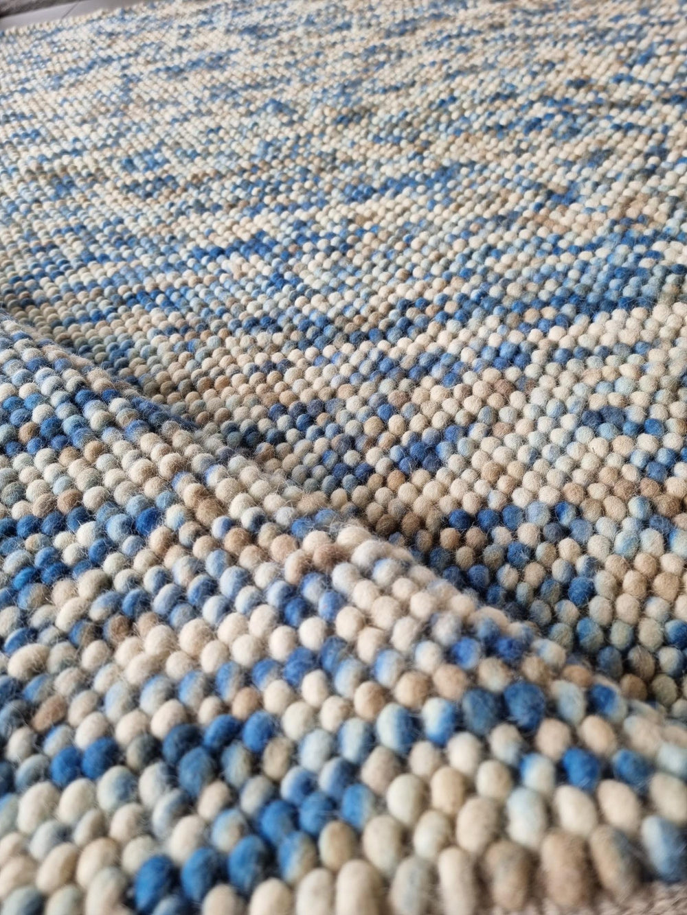 Pebble Blue Multi Color - Luxurious Rugs