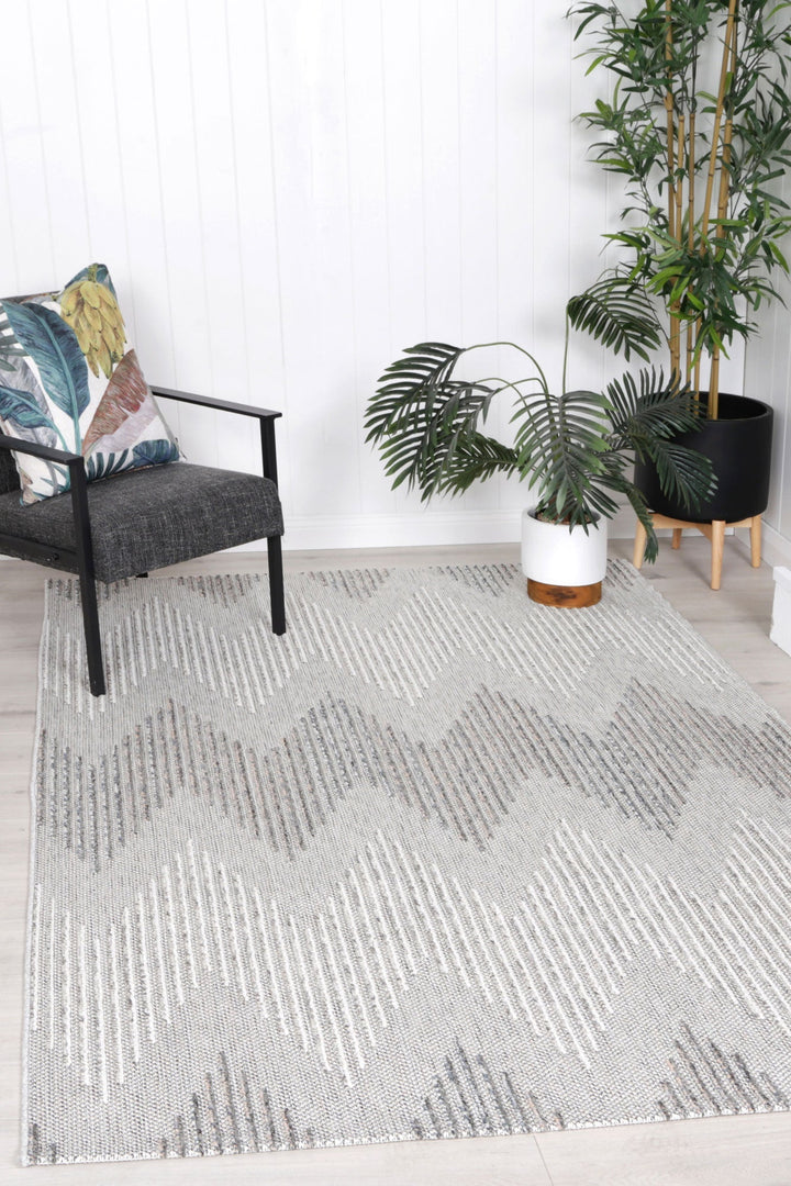 Falklands Eagle Indoor / Outdoor Grey Rug