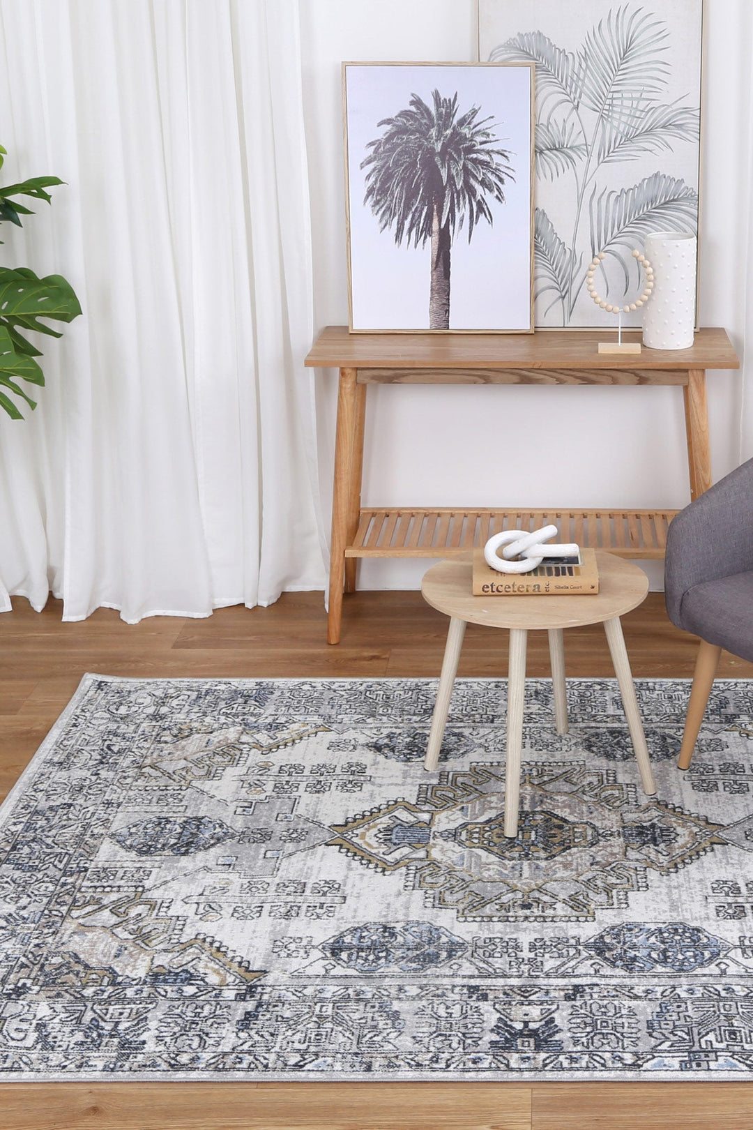 Limani Taicang Blue & Grey Traditional Soft Rug