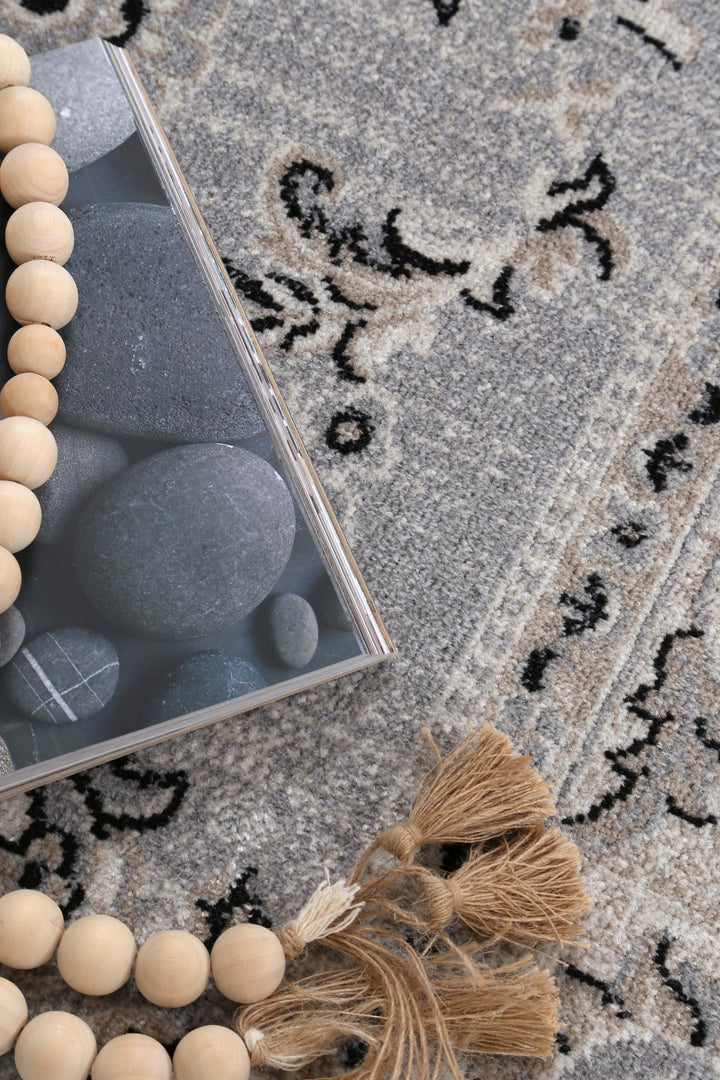 Limani Hamburg Grey Traditional Soft Rug