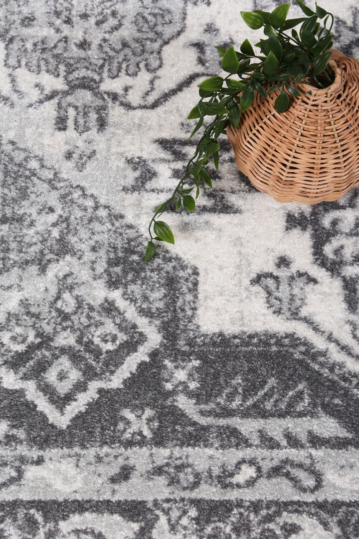 Frankie Pau Cream & Grey Traditional Rug