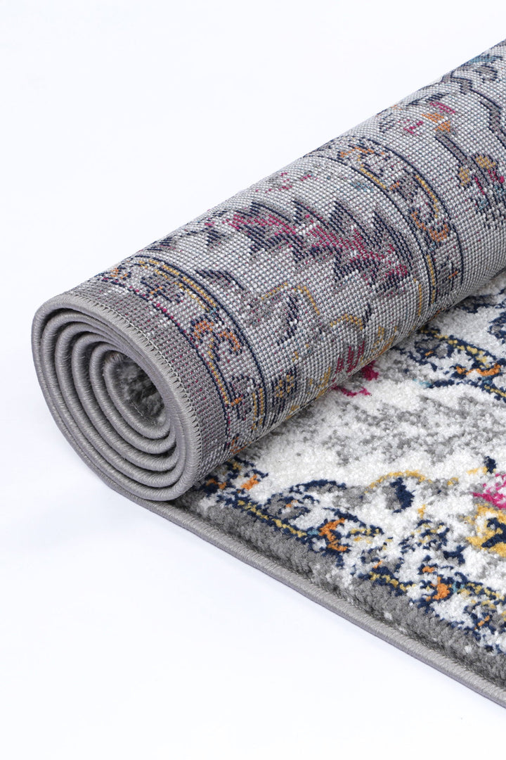 Frankie Toulouse Multi Traditional Rug