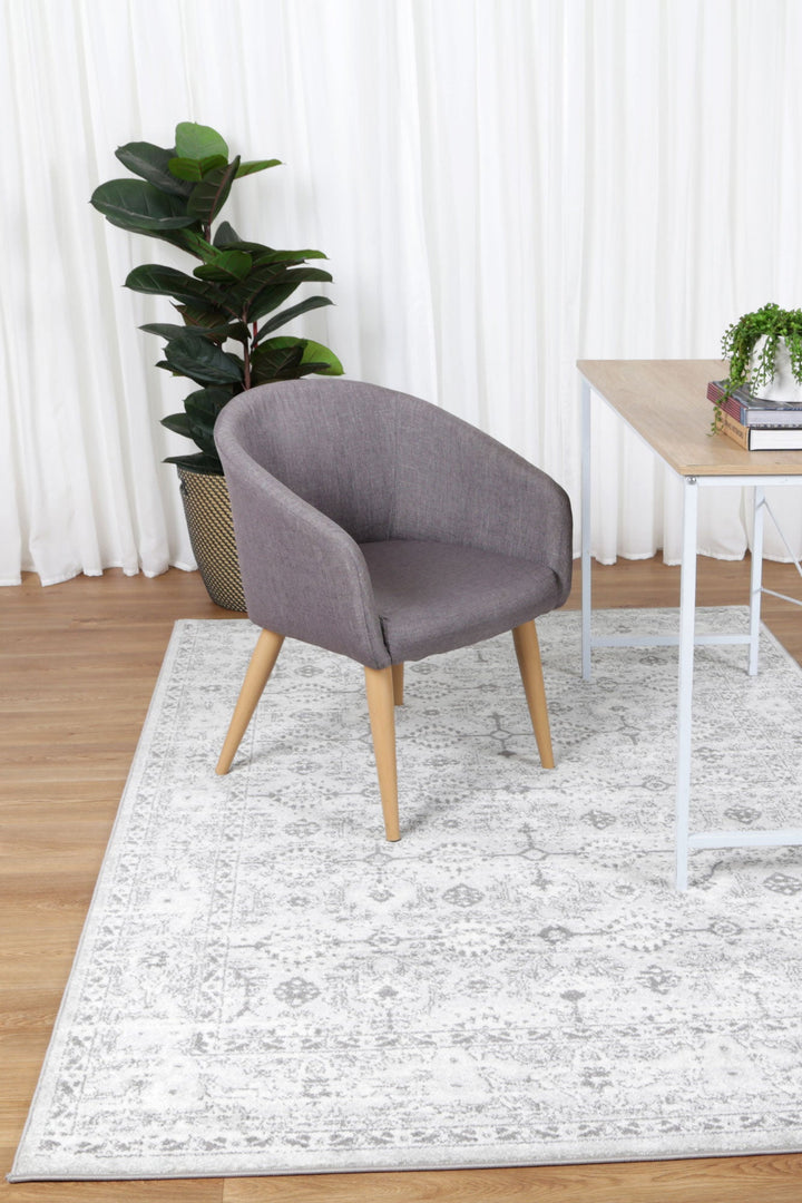 Frankie Montpellier Grey Traditional Rug