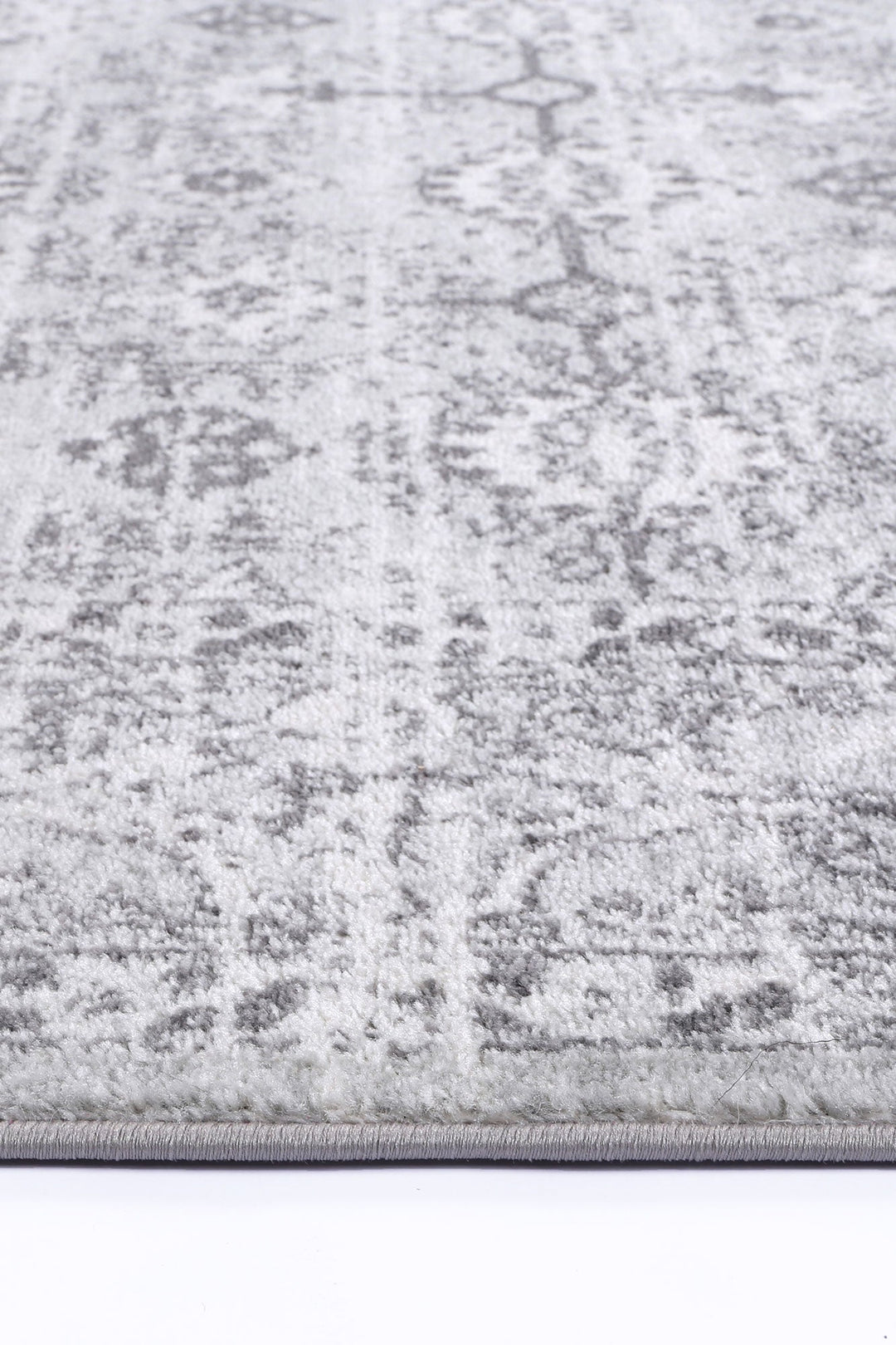 Frankie Montpellier Grey Traditional Rug