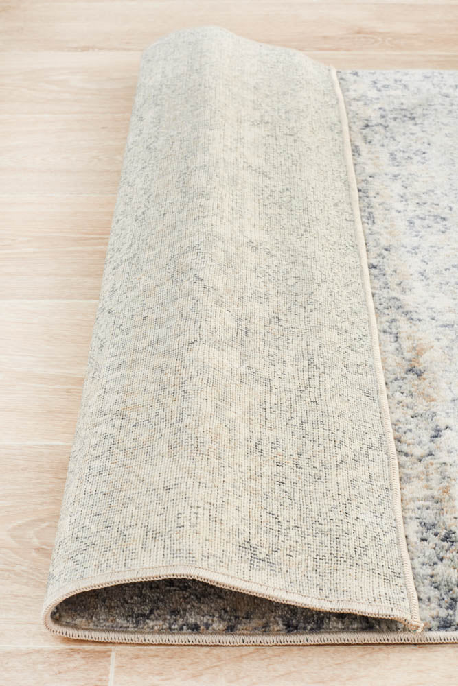 Providence Rugs Providence Esquire Segments Traditional Blue Runner – Luxurious Rugs
