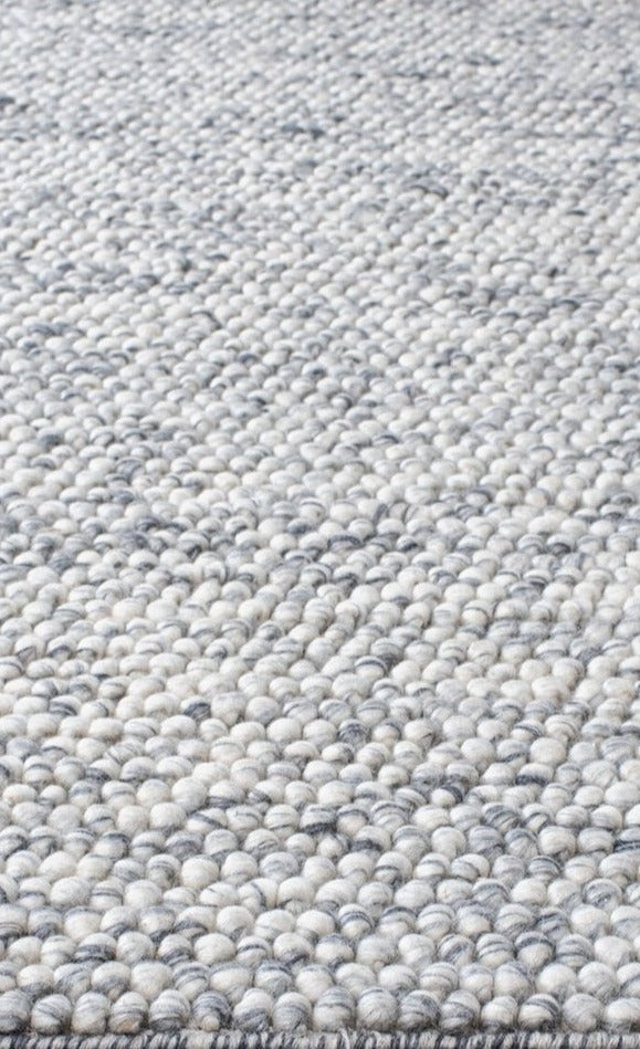 Pebbles, Hand Woven 80% Wool, 20% Cotton Rug - Light Grey / Ivory Rug  - Luxurious Rugs